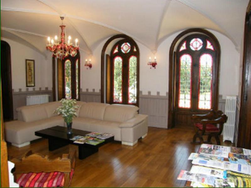 Chateau Tout Y Fault Loriges Kültér fotó