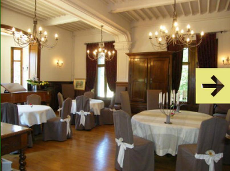 Chateau Tout Y Fault Loriges Kültér fotó